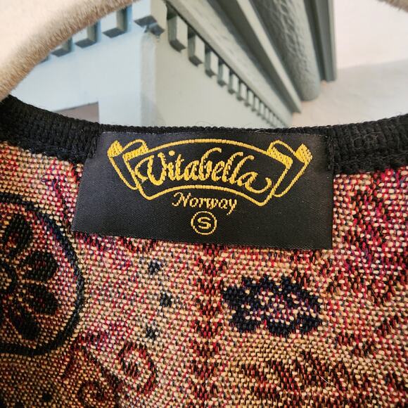 Vitabella Norway Folk Art Tapestry Jacket Storybook Medieval Scene Buttons Small - Picture 3 of 9